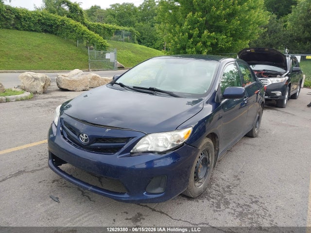 2013 Toyota Corolla Ce მანქანა იყიდება აუქციონზე, vin: 2T1BU4EE4DC113518, აუქციონის ნომერი: 12629380