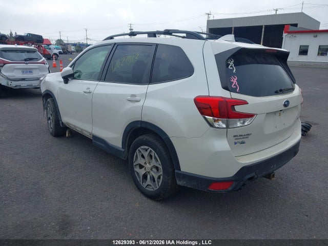 12629393 :رقم المزاد ، JF2SKEDC0KH592705 vin ، 2019 Subaru Forester Premium مزاد بيع