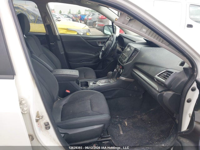 12629393 :رقم المزاد ، JF2SKEDC0KH592705 vin ، 2019 Subaru Forester Premium مزاد بيع