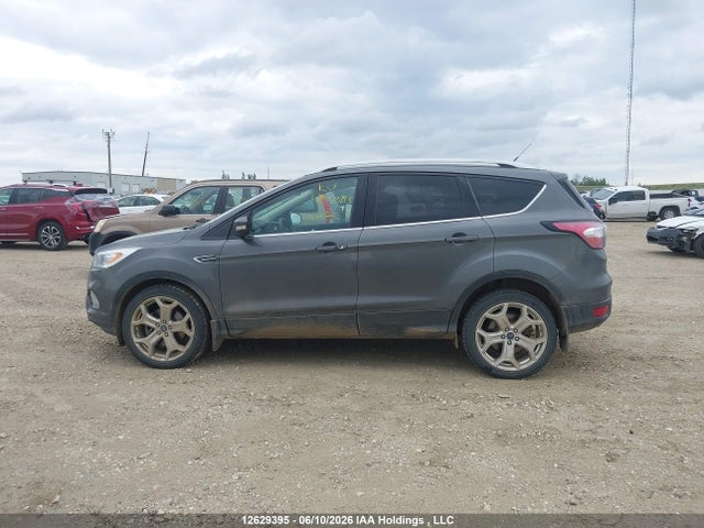 Ford Escape Titanium 2017 1FMCU9J97HUC69485 Image 14