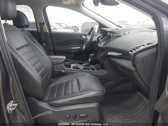 Ford Escape Titanium 2017 1FMCU9J97HUC69485 Image 5