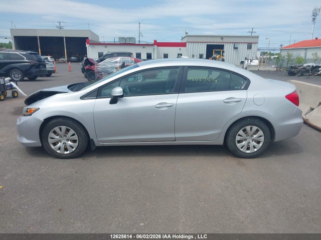 2012 Honda Civic Lx მანქანა იყიდება აუქციონზე, vin: 2HGFB2F44CH025687, აუქციონის ნომერი: 12625614