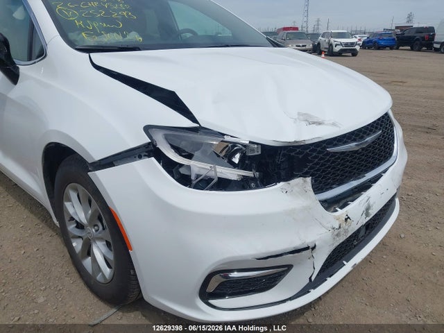 Chrysler Pacifica Limited 2026 2C4RC1GG3TR252293 Image 6