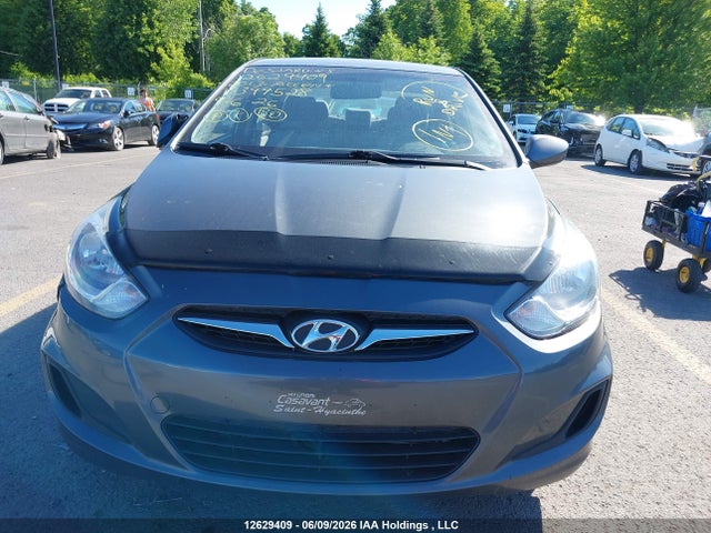 12629409 :رقم المزاد ، KMHCT4AE6DU399528 vin ، 2013 Hyundai Accent Gls/gs مزاد بيع