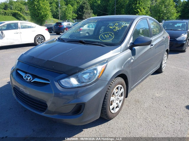 12629409 :رقم المزاد ، KMHCT4AE6DU399528 vin ، 2013 Hyundai Accent Gls/gs مزاد بيع