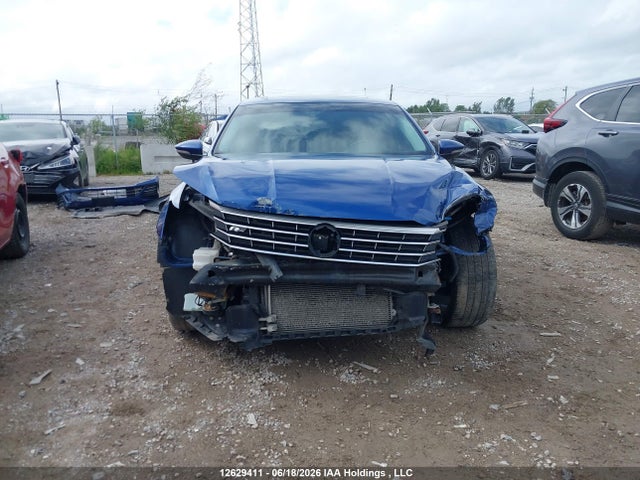 2016 Volkswagen Passat მანქანა იყიდება აუქციონზე, vin: 1VWBS7A31GC054109, აუქციონის ნომერი: 12629411