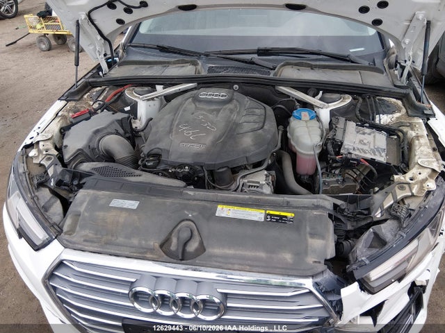 Продажа на аукционе авто 2018 Audi A4 Komfort, vin: WAUANAF48JN007446, номер лота: 12629443