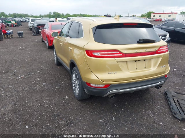 Lincoln MKC 2015 5LMCJ2A98FUJ29357 Image 3
