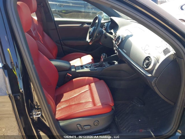 12629475 :رقم المزاد ، WAUB1GFF7KA095502 vin ، 2019 Audi S3 2.0t Progressiv مزاد بيع