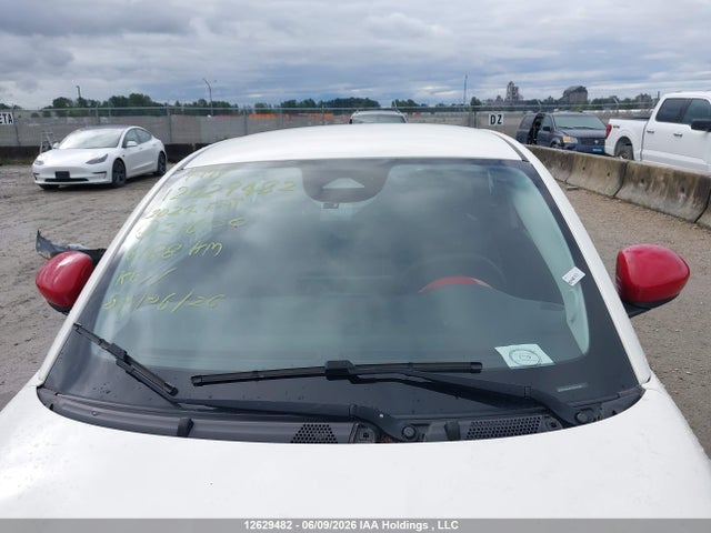 Fiat 500e Red 2024 ZFAFFAA47RX216150 Image 18