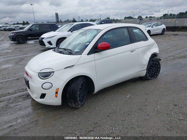 Fiat 500e Red 2024 ZFAFFAA47RX216150 Image 2