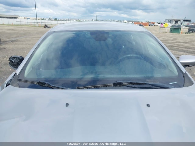 1C3CCCAB7GN197532 Chrysler 200 Limited