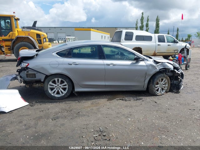 1C3CCCAB7GN197532 Chrysler 200 Limited