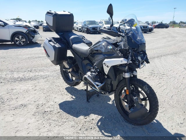 WB10M2300T6M43050 auction archive image