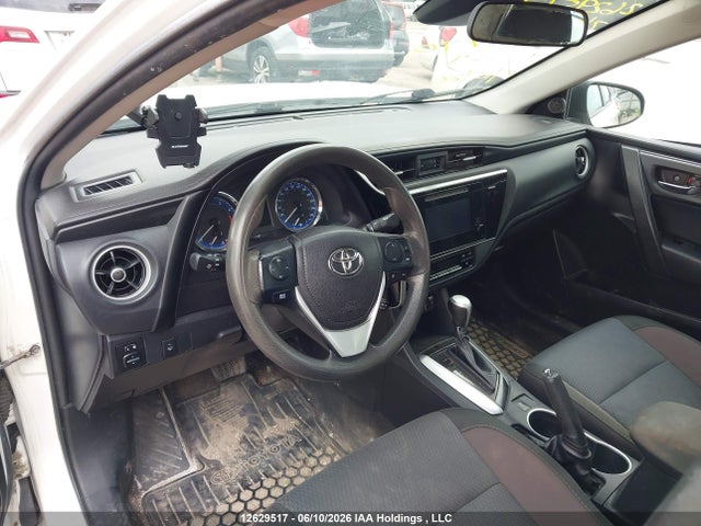 2017 Toyota Corolla Le მანქანა იყიდება აუქციონზე, vin: 2T1BURHE6HC890670, აუქციონის ნომერი: 12629517