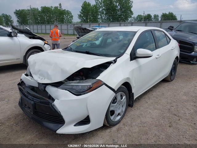 2017 Toyota Corolla Le მანქანა იყიდება აუქციონზე, vin: 2T1BURHE6HC890670, აუქციონის ნომერი: 12629517