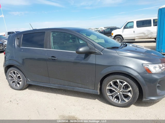 2017 Chevrolet Sonic Lt მანქანა იყიდება აუქციონზე, vin: 1G1JD6SB5H4131853, აუქციონის ნომერი: 12629534
