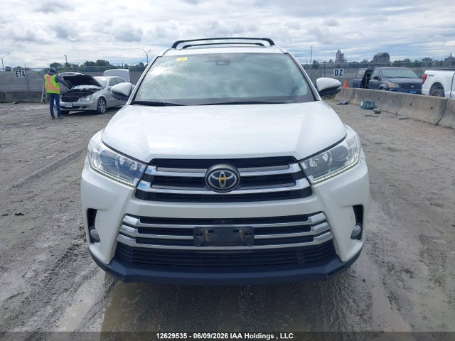 Продажа на аукционе авто 2017 Toyota Highlander Limited, vin: 5TDDZRFH1HS405642, номер лота: 12629535