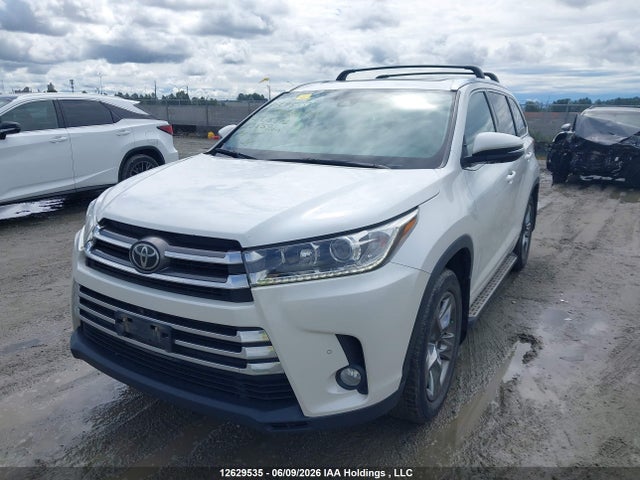 Продажа на аукционе авто 2017 Toyota Highlander Limited, vin: 5TDDZRFH1HS405642, номер лота: 12629535