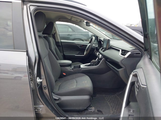 Aukcja sprzedaży 2021 Toyota Rav4, vin: 2T3B1RFV4MC242631, numer aukcji: 12629541