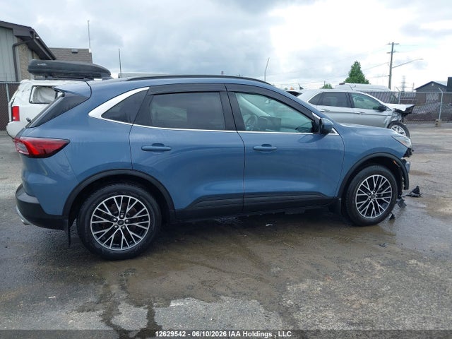 1FMCU0E11SUA76479 Ford Escape Phev