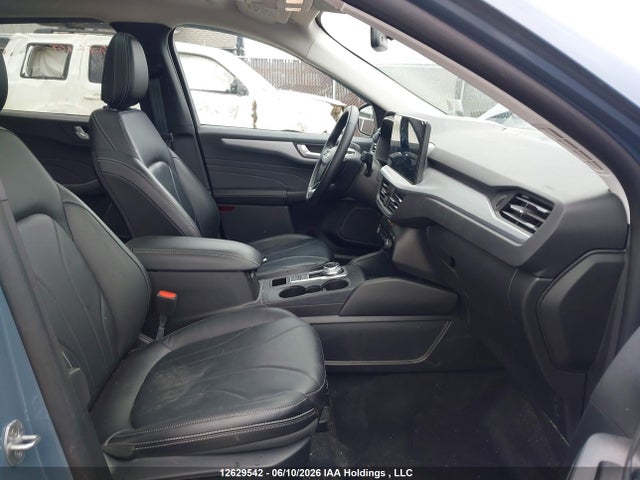 1FMCU0E11SUA76479 Ford Escape Phev