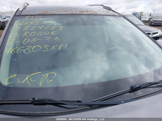 Nissan ROGUE S/SV 2014 5N1AT2MT7EC824283 Image 17