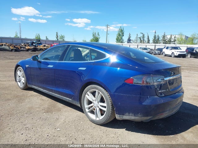 5YJSA1H25FF092654 Tesla Model S 85d