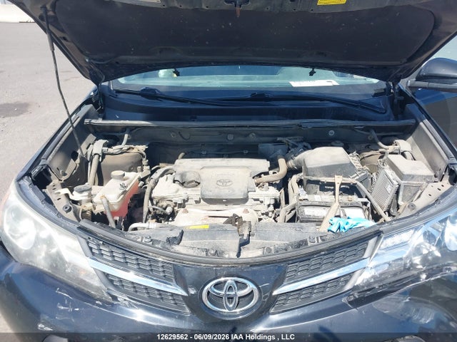 2T3RFREV7FW373314 Toyota Rav4 Xle
