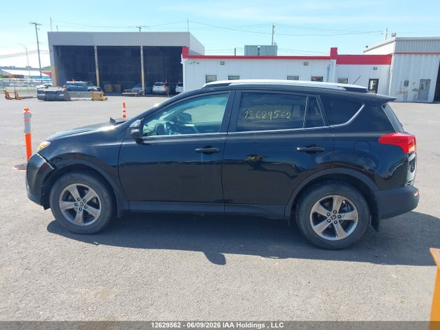 2T3RFREV7FW373314 Toyota Rav4 Xle