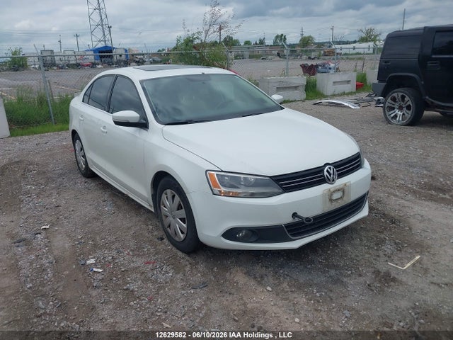 2014 Volkswagen Jetta მანქანა იყიდება აუქციონზე, vin: 3VWLL7AJ1EM435339, აუქციონის ნომერი: 12629582