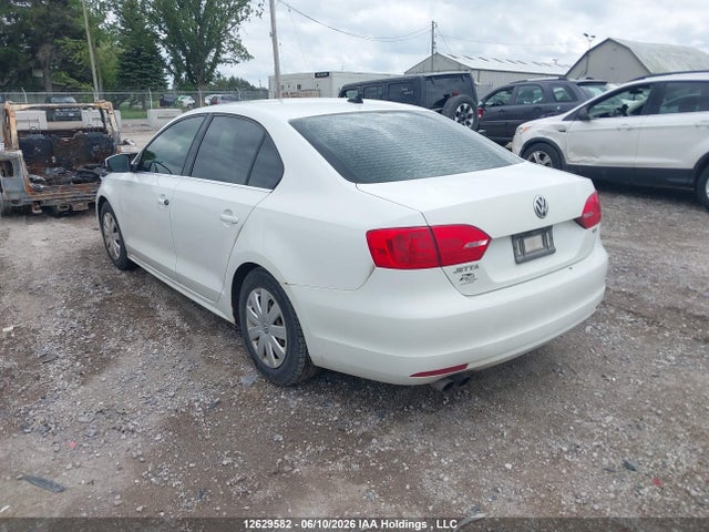 12629582 :رقم المزاد ، 3VWLL7AJ1EM435339 vin ، 2014 Volkswagen Jetta مزاد بيع