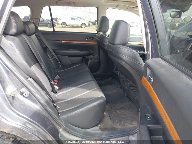 Subaru Outback 2014 4S4BRGNC0E3246624 Image 8