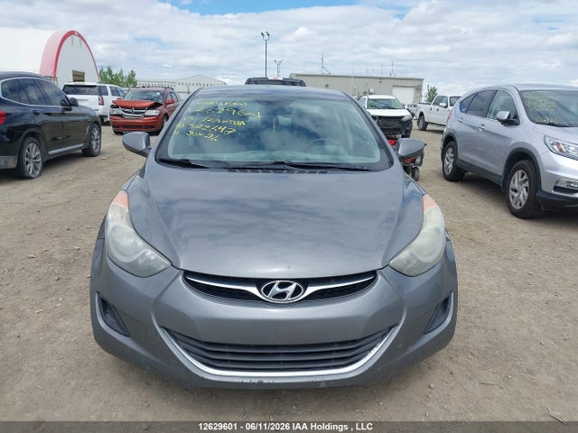 2013 Hyundai Elantra Limited მანქანა იყიდება აუქციონზე, vin: 5NPDH4AE8DH322647, აუქციონის ნომერი: 12629601