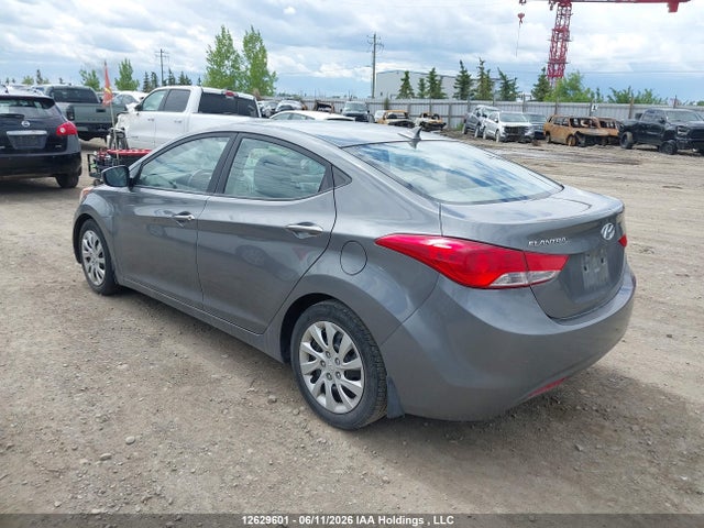 2013 Hyundai Elantra Limited მანქანა იყიდება აუქციონზე, vin: 5NPDH4AE8DH322647, აუქციონის ნომერი: 12629601