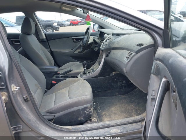 2013 Hyundai Elantra Limited მანქანა იყიდება აუქციონზე, vin: 5NPDH4AE8DH322647, აუქციონის ნომერი: 12629601