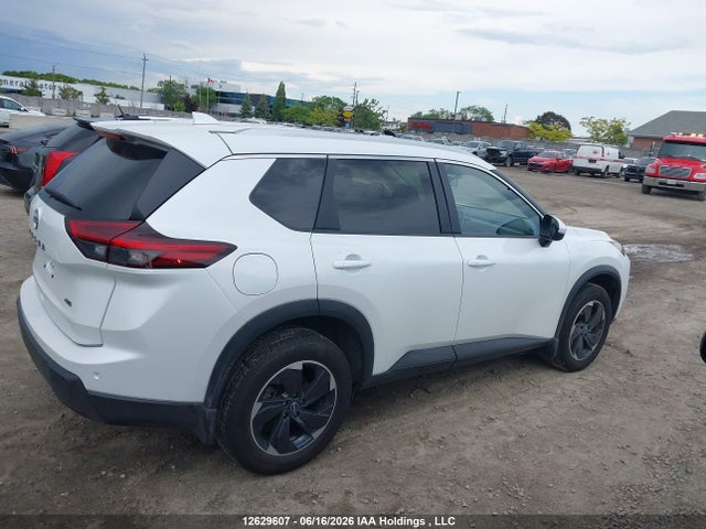 12629607 :رقم المزاد ، JN8BT3BB0SW427134 vin ، 2025 Nissan Rogue 60th Anniversary Edition/sv Moonroof مزاد بيع