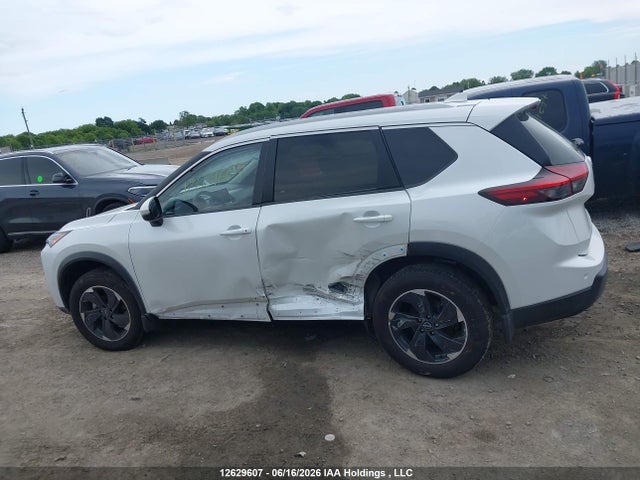 12629607 :رقم المزاد ، JN8BT3BB0SW427134 vin ، 2025 Nissan Rogue 60th Anniversary Edition/sv Moonroof مزاد بيع