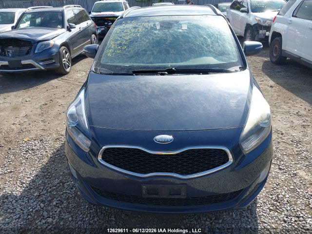 12629611 :رقم المزاد ، KNAHU8A3XE7017219 vin ، 2014 Kia Rondo مزاد بيع