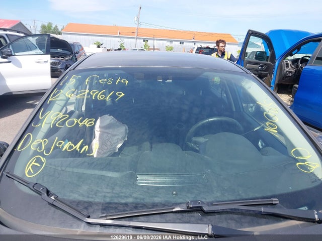 Ford FIESTA SE 2015 3FADP4EJ3FM192046 Image 17