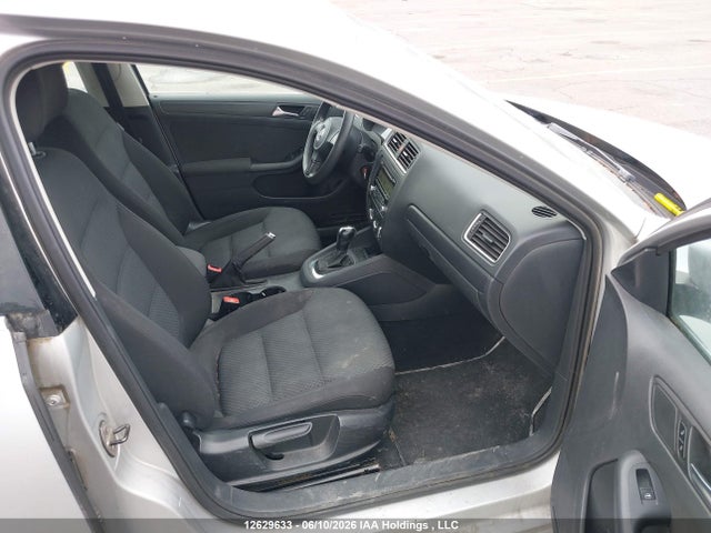 12629633 :رقم المزاد ، 3VWDX7AJ3BM368487 vin ، 2011 Volkswagen Jetta Se مزاد بيع