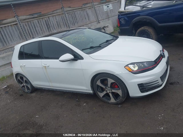 2015 Volkswagen Gti მანქანა იყიდება აუქციონზე, vin: 3VW4T7AUXFM079229, აუქციონის ნომერი: 12629634