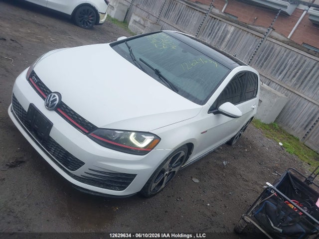 2015 Volkswagen Gti მანქანა იყიდება აუქციონზე, vin: 3VW4T7AUXFM079229, აუქციონის ნომერი: 12629634