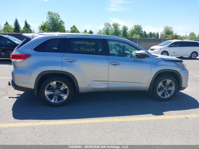 2019 Toyota Highlander Limited/ltd Platinum მანქანა იყიდება აუქციონზე, vin: 5TDDZRFH2KS992229, აუქციონის ნომერი: 12629644