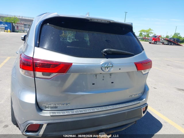 2019 Toyota Highlander Limited/ltd Platinum მანქანა იყიდება აუქციონზე, vin: 5TDDZRFH2KS992229, აუქციონის ნომერი: 12629644