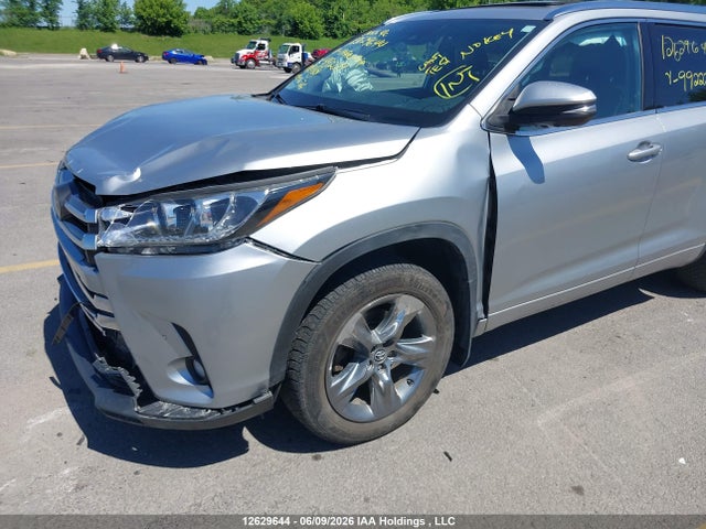 2019 Toyota Highlander Limited/ltd Platinum მანქანა იყიდება აუქციონზე, vin: 5TDDZRFH2KS992229, აუქციონის ნომერი: 12629644