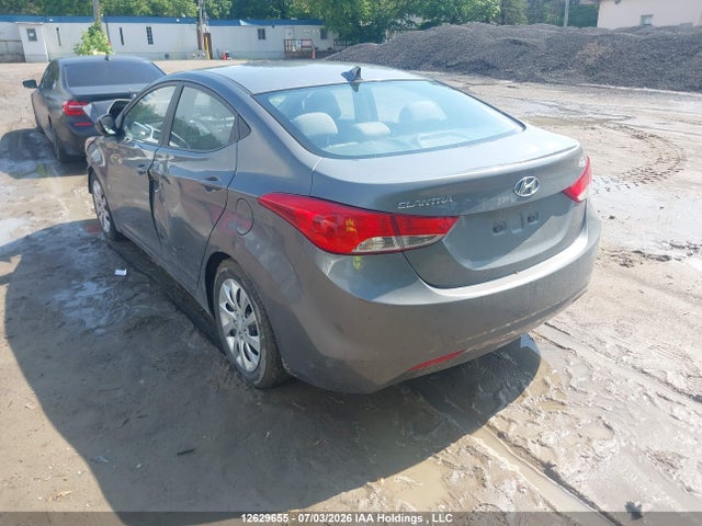 2013 Hyundai Elantra Gl მანქანა იყიდება აუქციონზე, vin: 5NPDH4AE2DH335927, აუქციონის ნომერი: 12629655