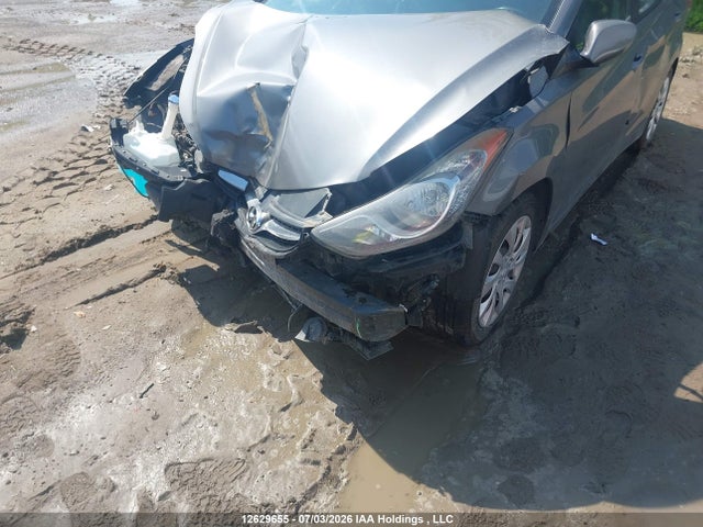 2013 Hyundai Elantra Gl მანქანა იყიდება აუქციონზე, vin: 5NPDH4AE2DH335927, აუქციონის ნომერი: 12629655
