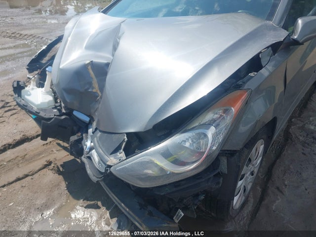 2013 Hyundai Elantra Gl მანქანა იყიდება აუქციონზე, vin: 5NPDH4AE2DH335927, აუქციონის ნომერი: 12629655