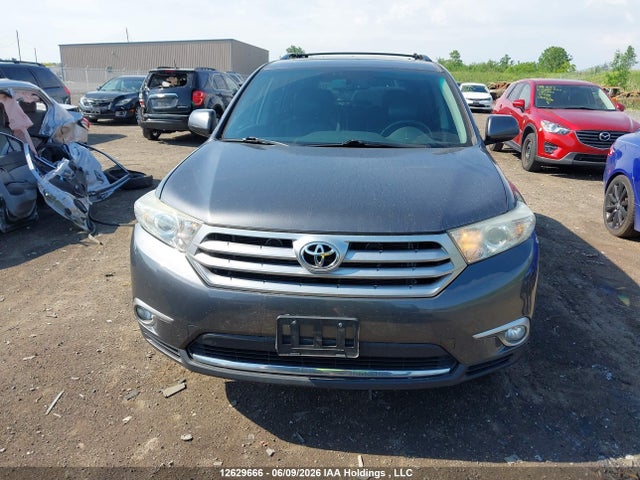 12629666 :رقم المزاد ، 5TDBK3EHXCS163985 vin ، 2012 Toyota Highlander V6 مزاد بيع
